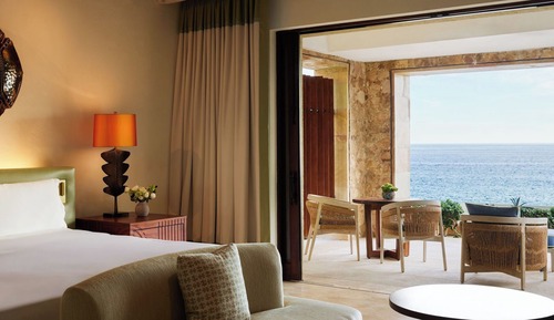 King Junior Suite with Plunge Pool