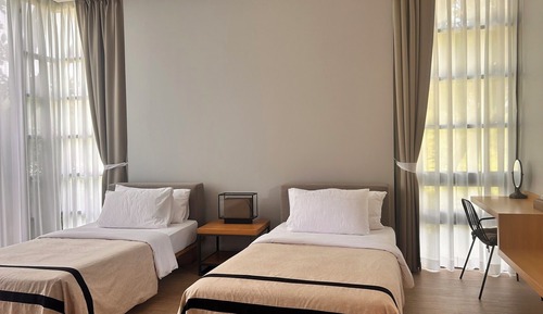 The Gliding Villa Three-Bedrooms
