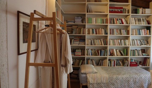 Twin Room, Hill View