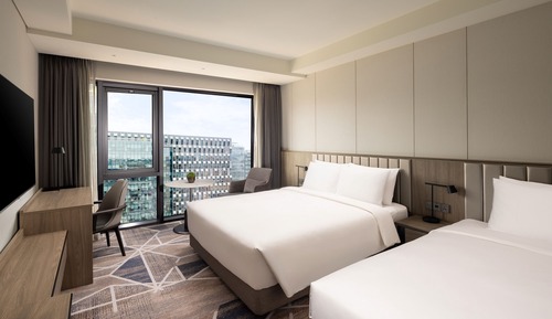 Deluxe Room, Multiple Beds