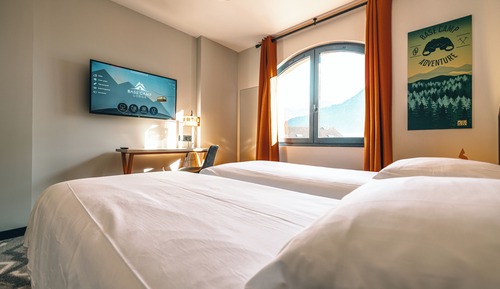 Standard Twin Room