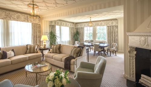 Luxury Suite, 1 Bedroom (Lafayette Park View with King Bed)