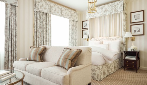 Deluxe Room (One King Bed or One Queen Bed)