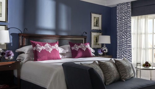 Family Room, 2 Bedrooms