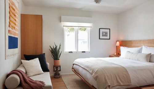 Classic Room, 1 King Bed