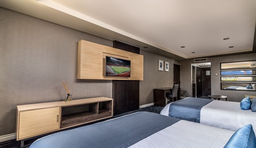 Suite (2 Queen Beds, Executive Floor)
