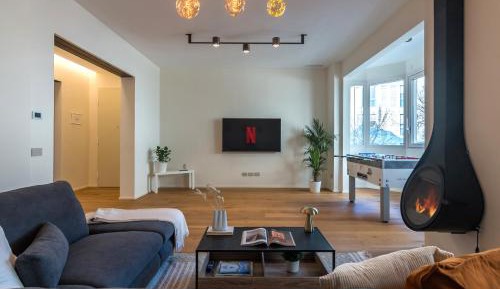 Three-Bedroom Superior Apartment