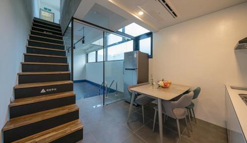 One-Bedroom Villa