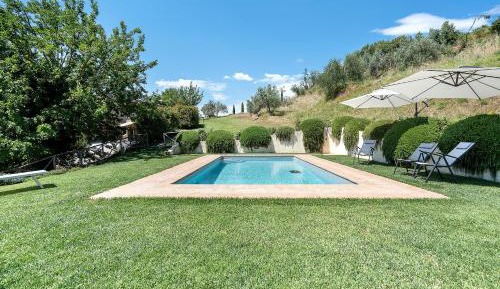 Villa with Garden View