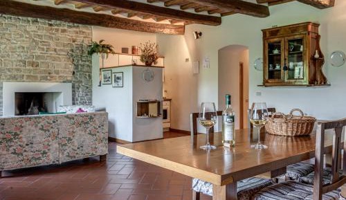 Two-Bedroom Deluxe Apartment with Garden View