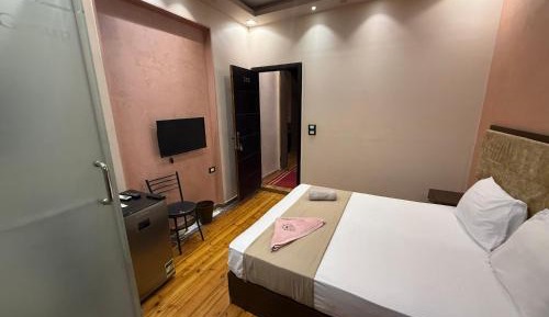 Deluxe Single Room