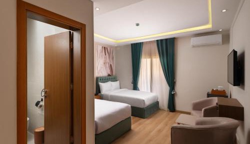 Twin Room with Balcony
