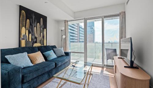 One-Bedroom Apartment with Balcony