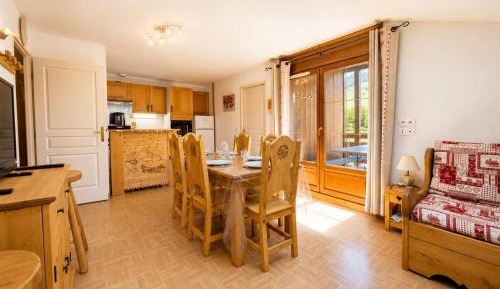Apartment (6 Adults)
