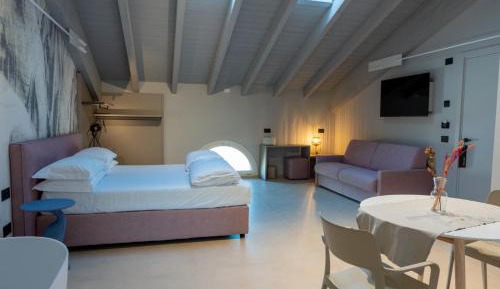 Large Double Room