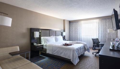 Standard King Room - High Floor
