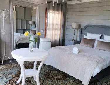 One-Bedroom Chalet