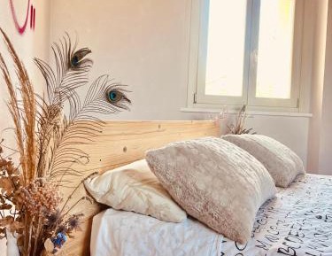 Deluxe Double or Twin Room with Mountain View