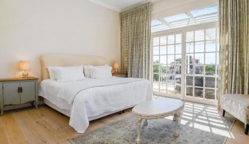 King Room with Balcony