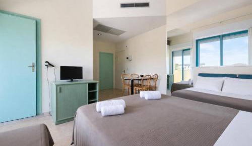 Studio with Pool View