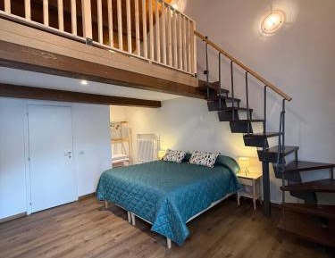 Family Duplex (5 people)