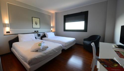 Comfort Double or Twin Room with Spa Access
