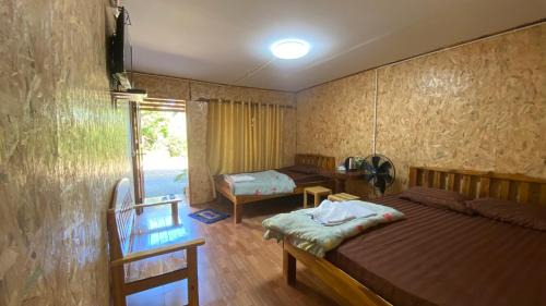 Superior Deluxe Double or Twin Room 