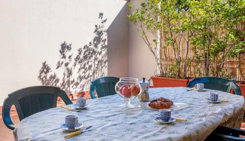 Apartment with Terrace