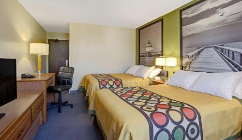 Deluxe Double Room with Two Double Beds - Non-Smoking