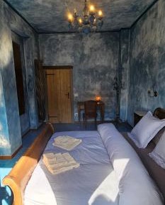Double Room with Private External Bathroom