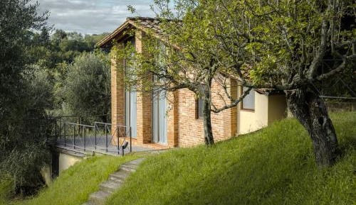 Two-Bedroom Apartment with Terrace - Country Farmhouse