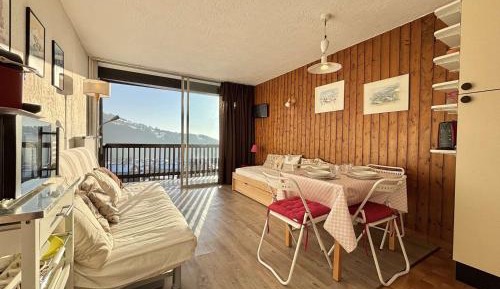 Apartment (4 Adults)