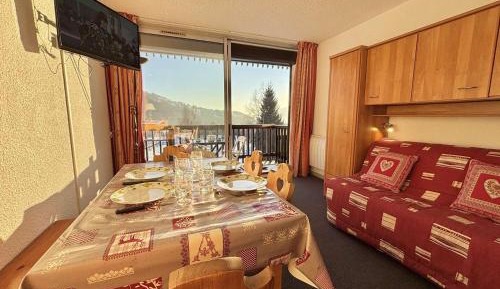 Apartment (4 Adults)