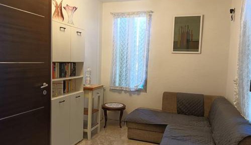 One-Bedroom Apartment with Garden View