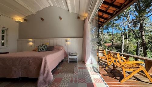 Suite with Lake View