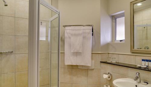 Guest Room, 1 King