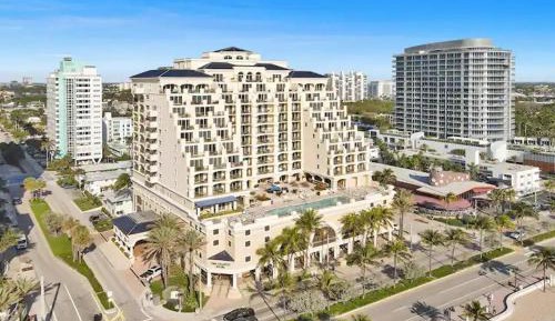One-Bedroom Apartment - Partial Ocean View
