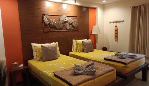 Deluxe Twin Room