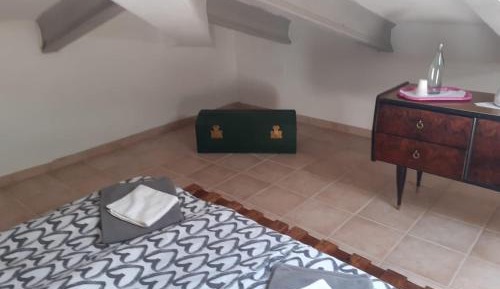 Basic Triple Room