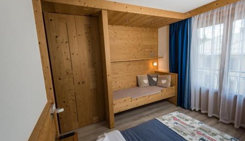 Triple Room with Shower