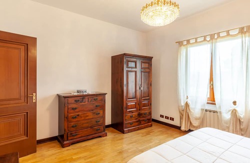 Masero House | Vacation Home "Tra Liguria E Toscana" with Mountain View, Private Terrace & Wi-Fi