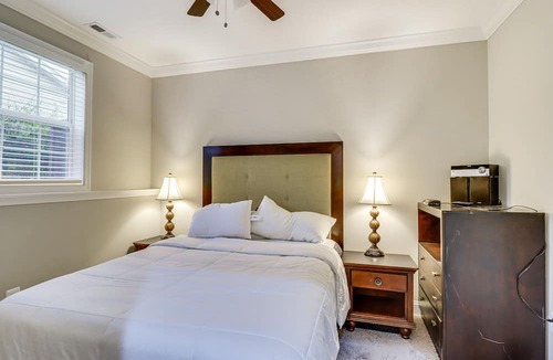 Coral Hills Apartment | Cozy Capitol Heights Abode: 6 Mi to National Mall
