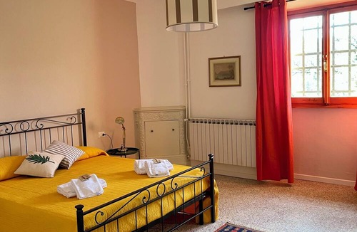 Calenzano House | OLIVE TREES - FARMHOUSE ESTATE SAN DONATO