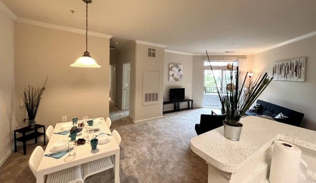 2 Bedroom Home in Bethesda