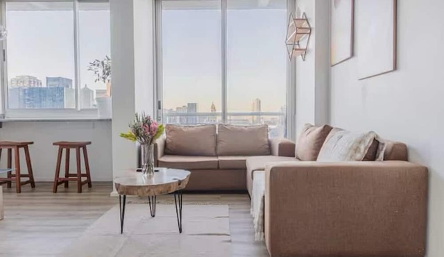 Chic 1-bedroom apartment in beautiful at Mandela Rhodes Place Cape Town