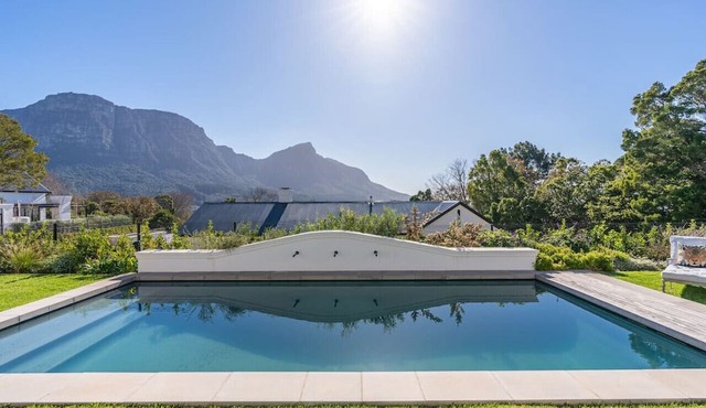 Luxurious Villa In Secure Estate