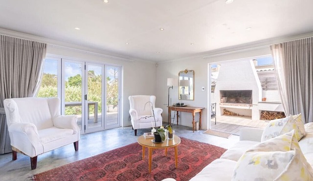 Coastal Elegant 4 Bedroom Home