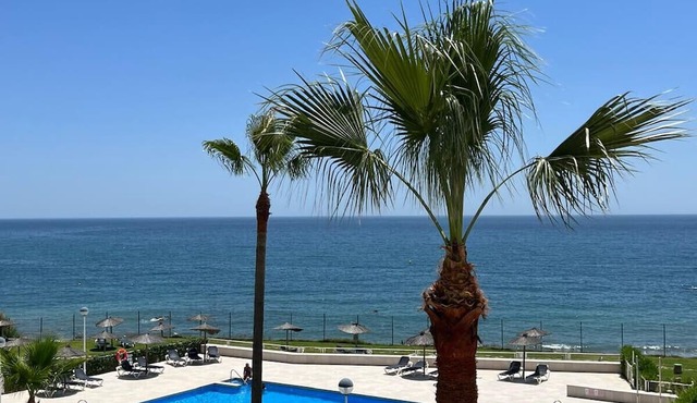 Beach Penthouse Casares Costa, Estepona