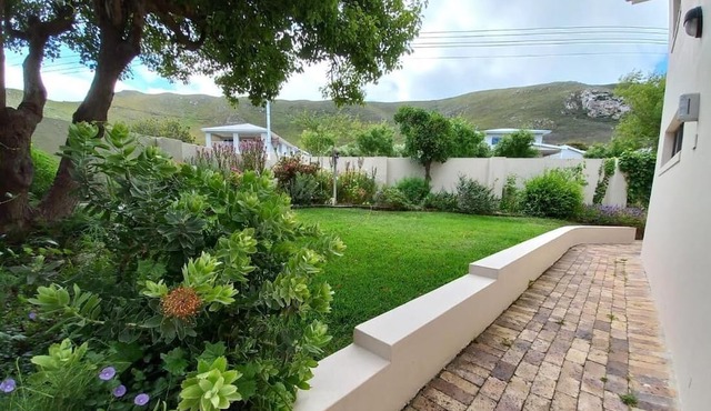 Steenbok House self catering Apartment