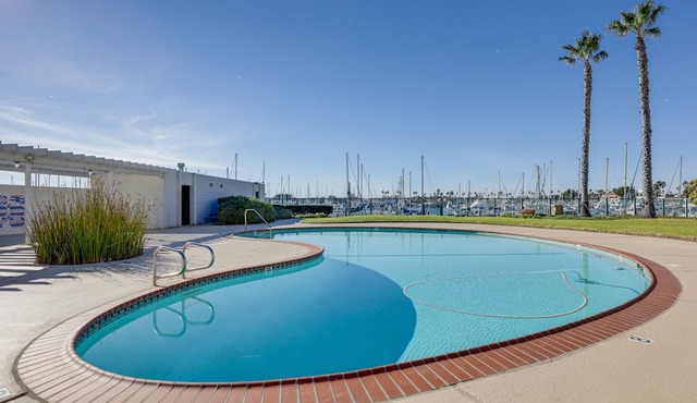 Oxnard Condo w/ Community Pool + View of Marina!